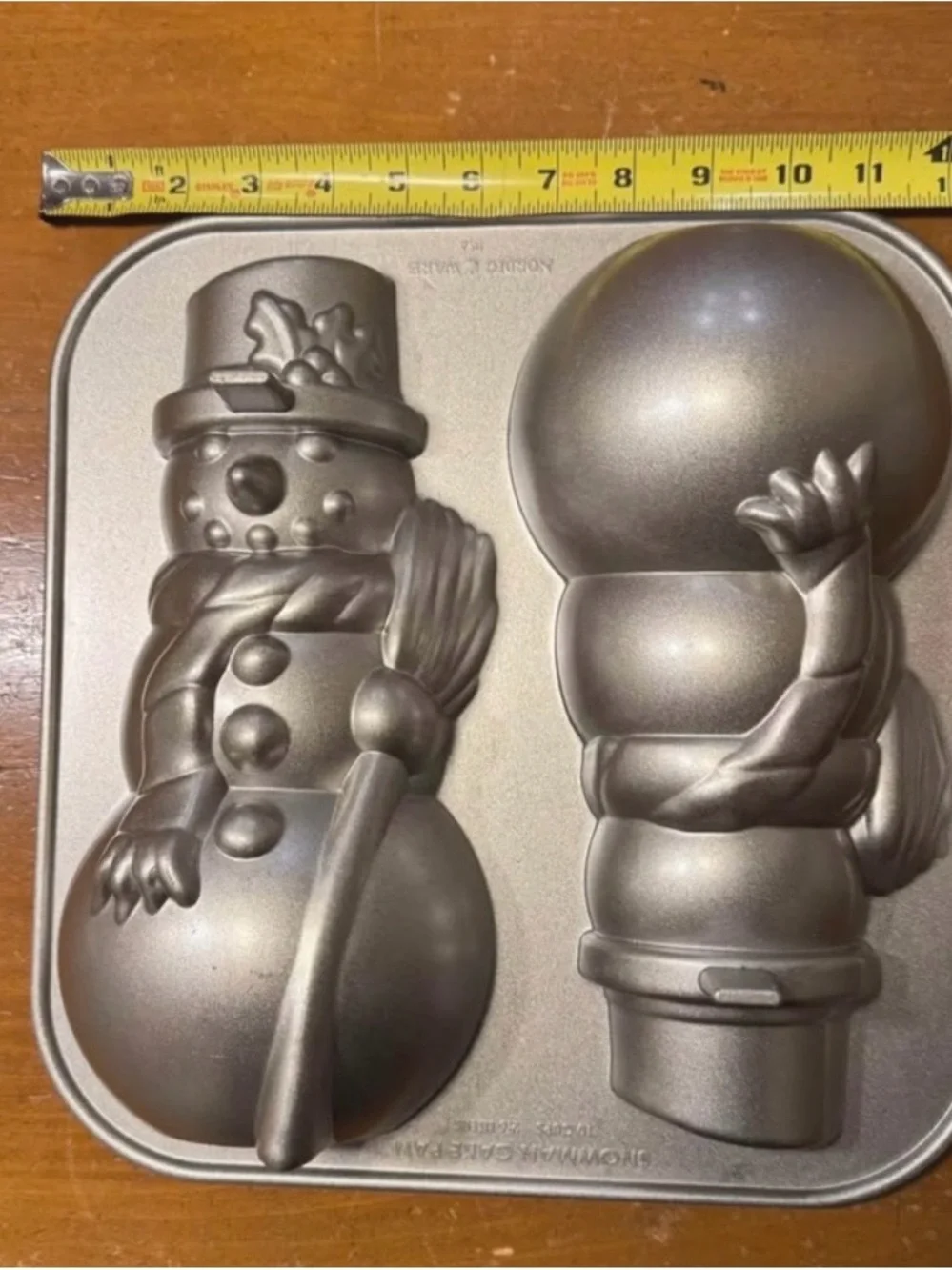 Nordic Ware Silver Snowman Holiday Cake Pan